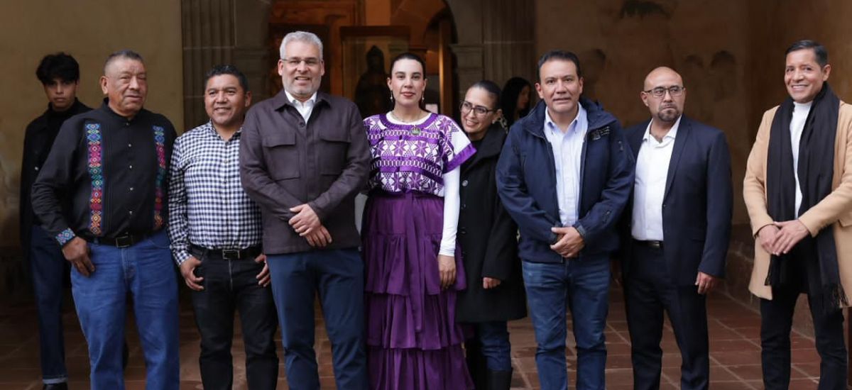 Luciernaga noticias | Bedolla y Josefina R...