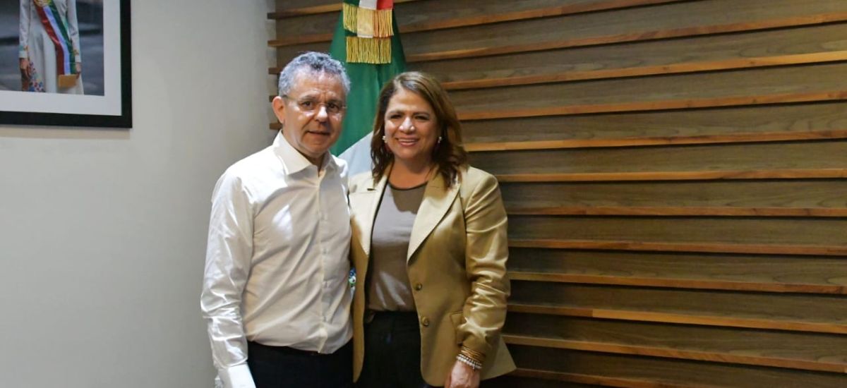 Luciernaga noticias | Se reúne Fabiola Ala...