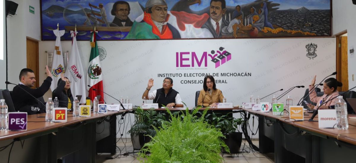 Aprueba IEM 14 solicitudes de aspirantes a...