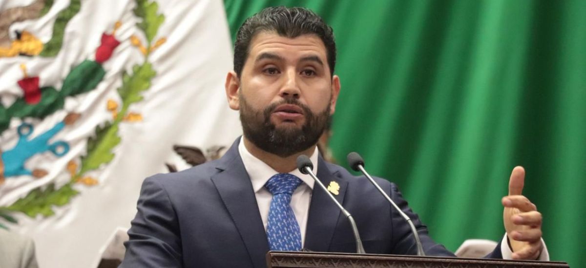 Luciernaga noticias | Octavio Ocampo plant...