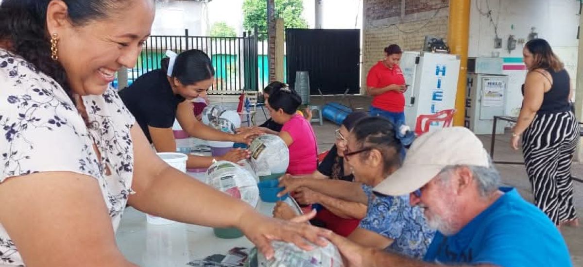 Luciernaga noticias | Talleres de Piñatas...