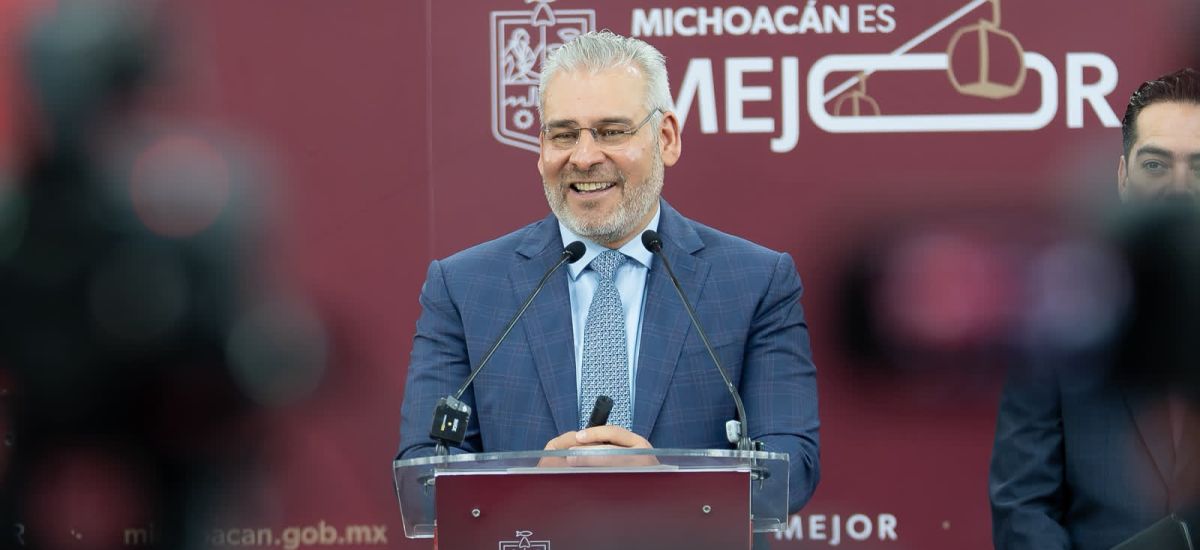 Luciernaga noticias | Bedolla impulsa ampl...