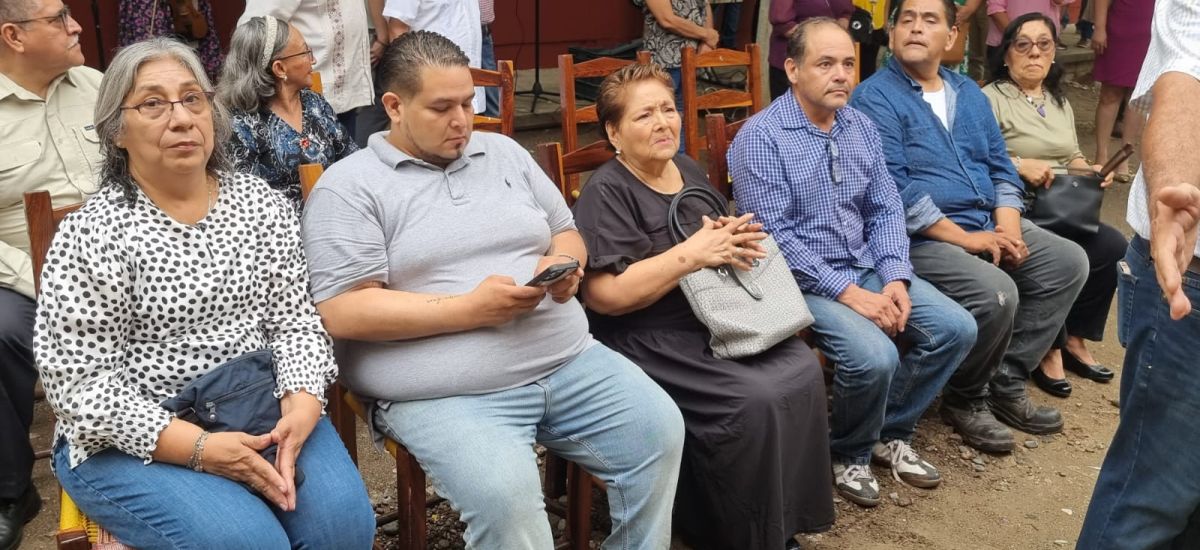 Luciernaga noticias | Huetamo rinde homena...